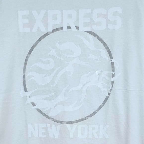 *NEW* Express Men White Circle Lion Logo Crew Neck - Picture 2 of 4